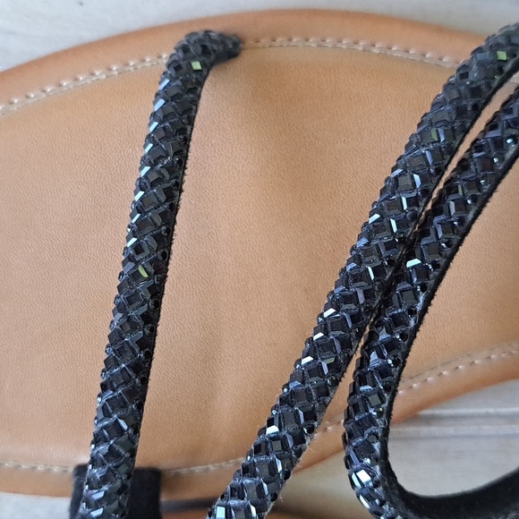 Yellow Box Darian Black Rhinestone Embellished Square Toe Flat Sandals - Picture 4 of 9